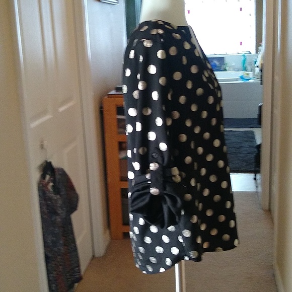 Like new Collective Concept black tunic w/ gold circles size small - Picture 2 of 9